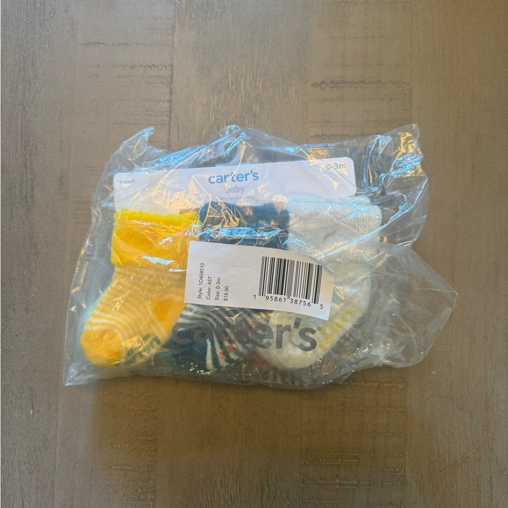 Carter's Baby Socks 0-6m Set of 6 Pairs - Gender Neutral